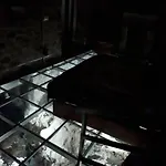 Nuci's Glass Floor 公寓 Tushemisht